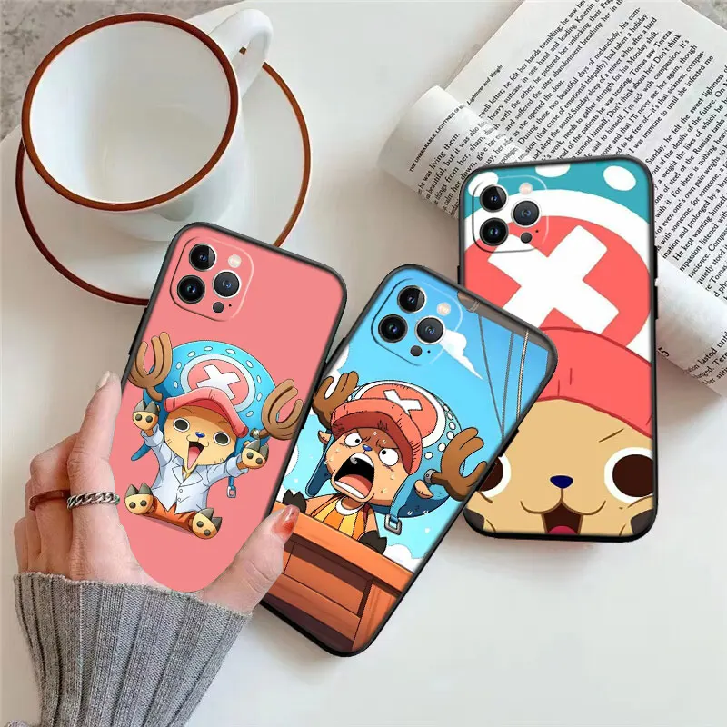 TR24 One Piece Chopper Shell Phone Case
