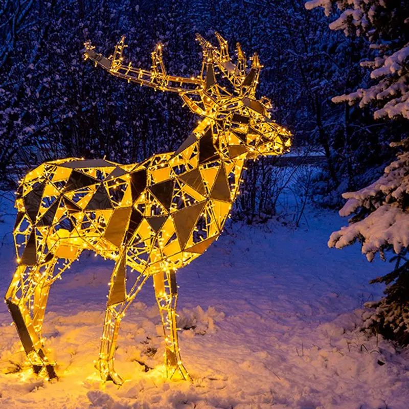 custom.Wire Frame Light Motif H3D Stand Reindeer