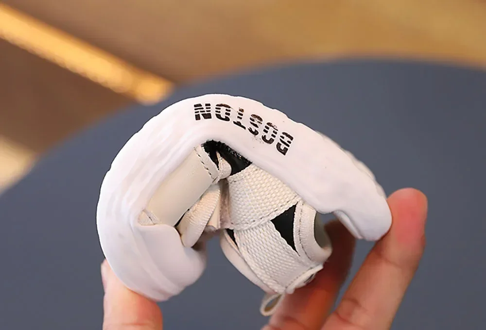 패션 키즈 샌들  신발 소년 소프트 솔 미끄럼 방지 소년 소녀 샌들  아동 신발 여름 해변 2-10 년