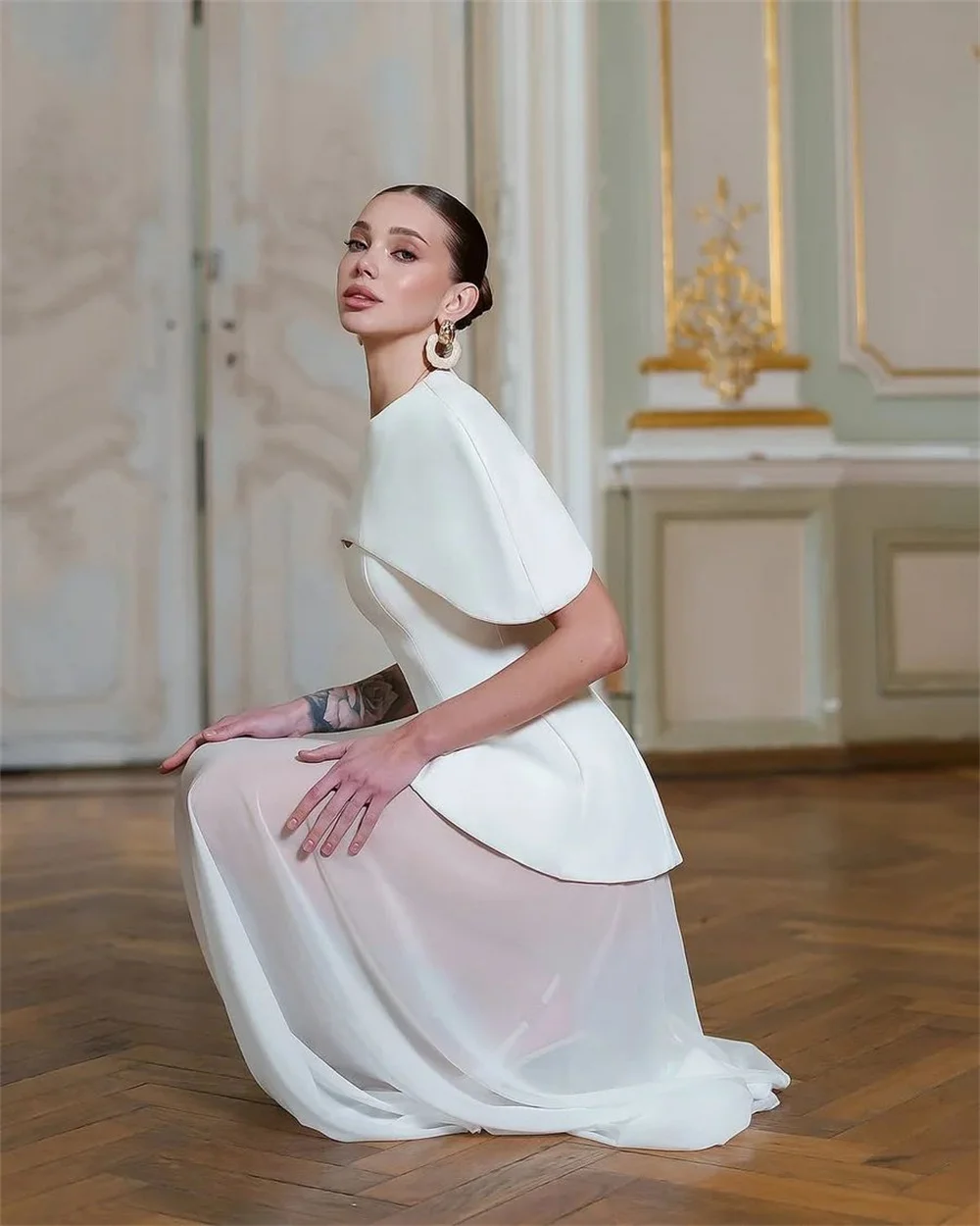 Cathy Customized White Shawl Illusion Prom Dresses Sleeveless