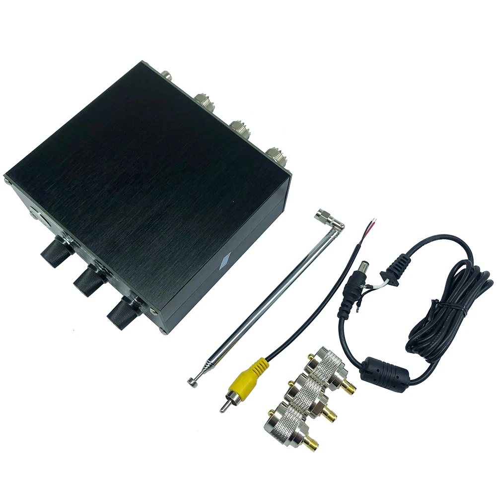 

Assembled QRM Eliminator X-Phase (1-30 MHz) HF Bands Second Generation With A Metal Shell Principle: The QRM canceller is inser