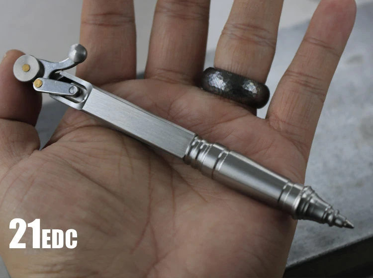 

Decompression finger relief toy anti stress Office press retro Tactical Pen self defense supplies EDC security defense gift