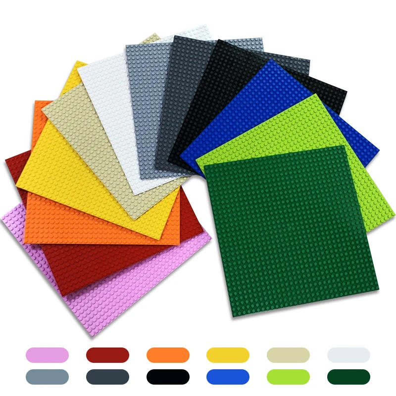 Dual-Sided Building Baseplates for Creative Construction