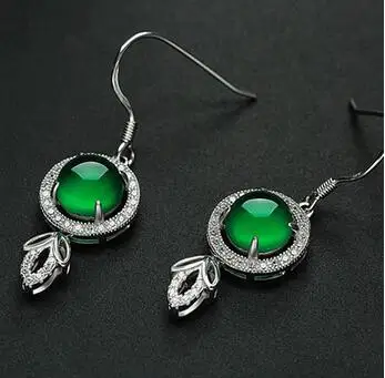 

DIY accessories S925 Sterling Silver micro inlaid jade leaf green chalcedony Snowflake Earrings 2.63g Jeweller