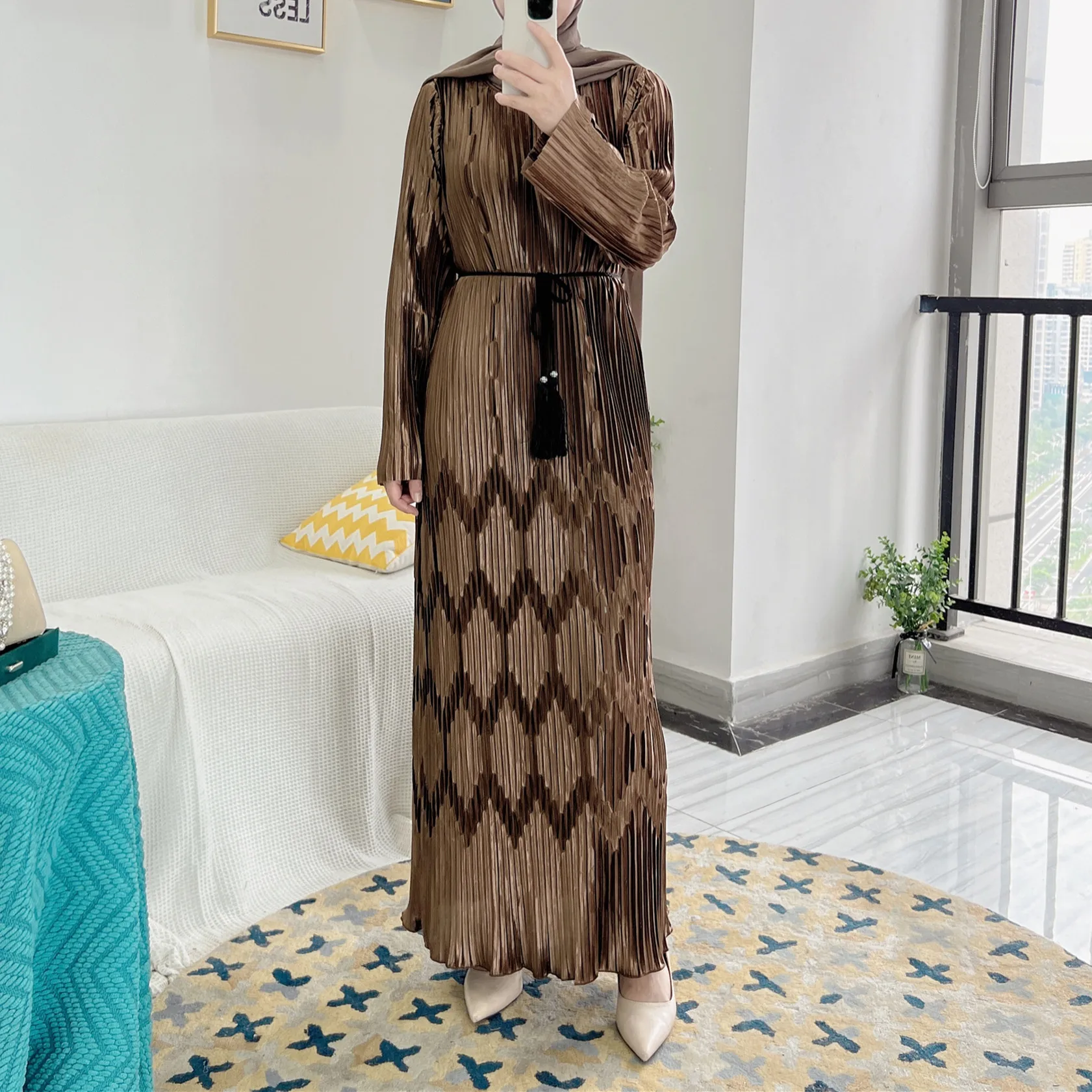 Modest Dresses for Muslim Women Under Abaya Dubai Luxury Long Pleated Arabic Dress Turkish Islamic Clothing Robe Longue Vestidos