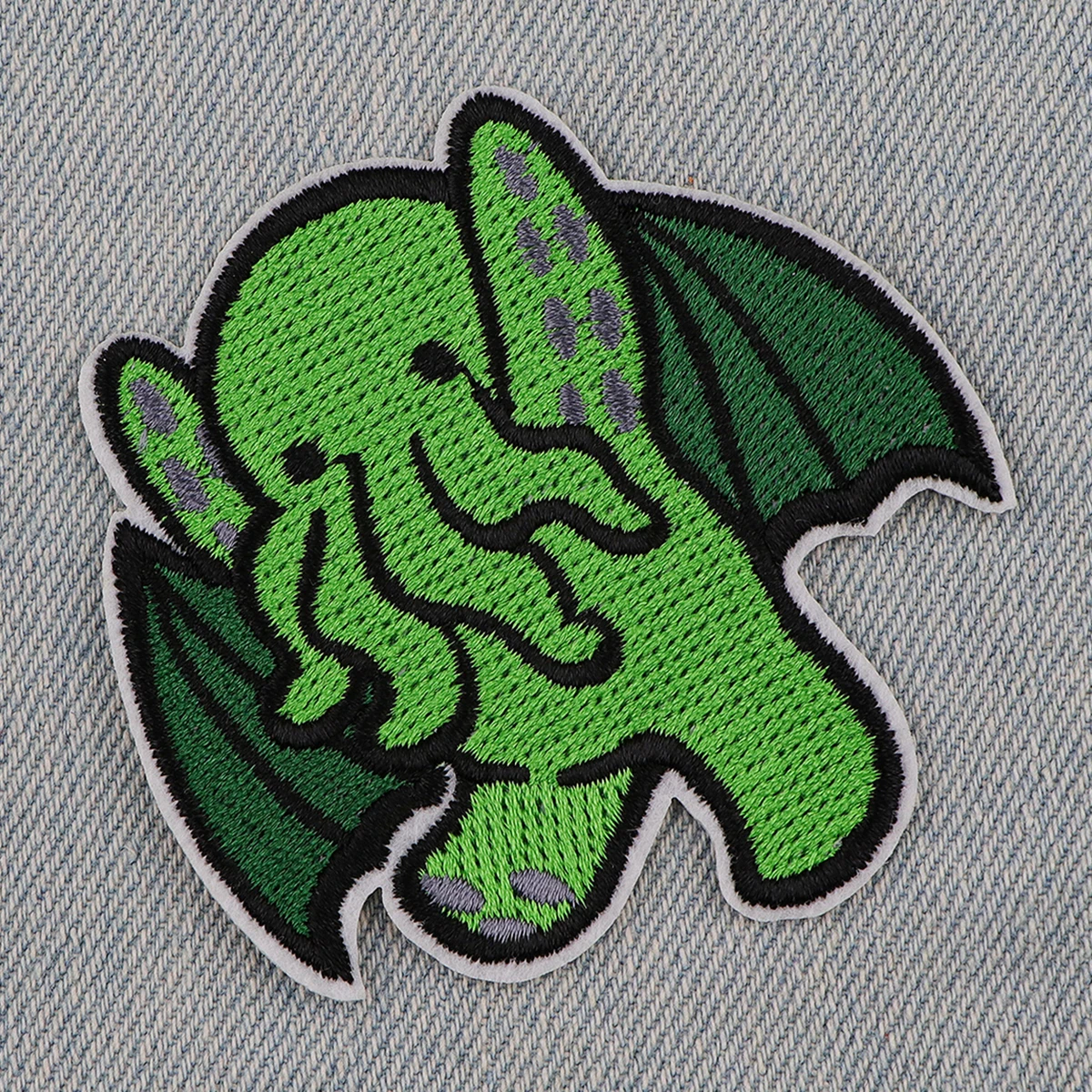 Grüne Monster Cthulhu bestickte Aufnäher für Kleidung, DIY-Abzeichen, selbstklebend, niedliche Cartoon-Aufnäher auf Kleidung, Aufkleber, Applikationen – Detail 4