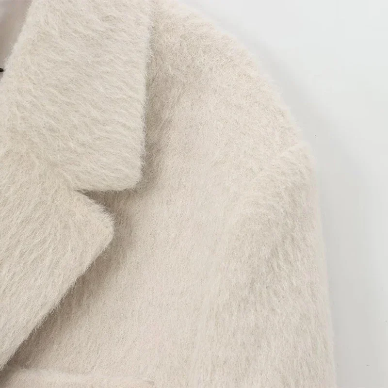 White Mohair Blazer Coat Women Loose Lapel Single-breasted Long Sleeve Thick Warm Jackets 2025 New Office Lady Street Outerwear 16 White Mohair Blazer Coat Women Loose Lapel Single-breasted Long Sleeve Thick Warm Jackets 2025 New Office Lady Street Outerwear