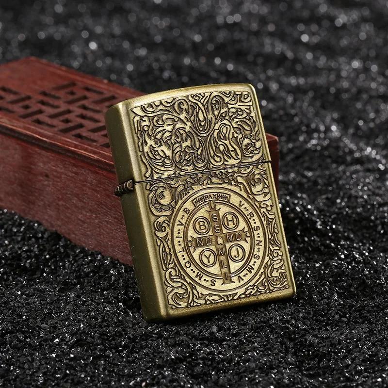 Kerosene Lighter Creative Retro 3d Relief Windproof Zinc Alloy Grinding Wheel Cigar Lighter
