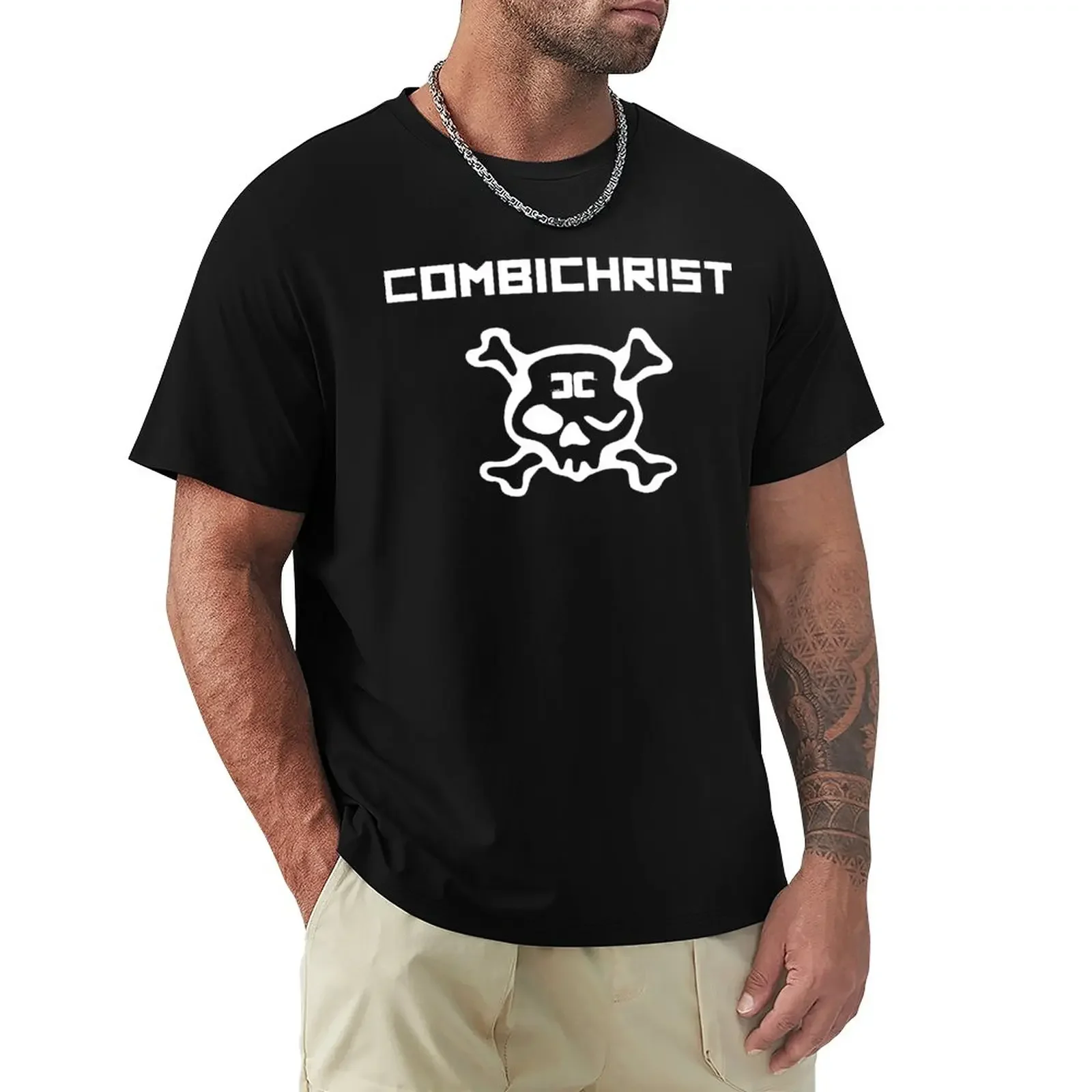 

COMBICHRIST Logo T-Shirt quick drying korean fashion Short sleeve tee men