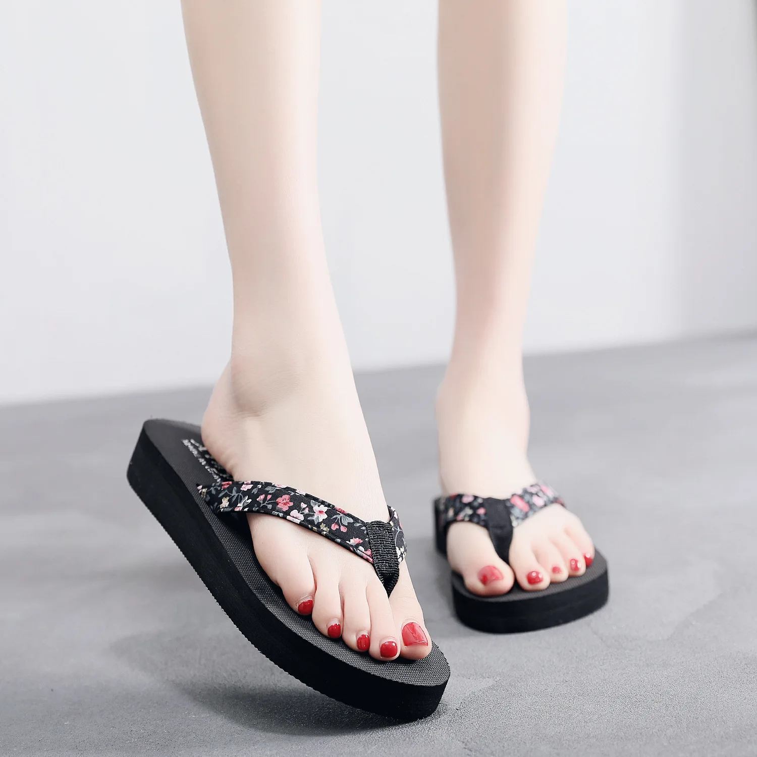 

2023 Shoes for Women Solid Beach Breathable Shoes Sandals Home Slipper Flip-Flops Flat Shoes zapatos de mujer тапочки для дома