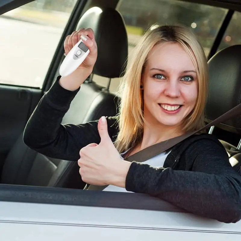 Digital Alcohol Tester Breathalyzer Accuracy Breathalyzer with LCD Display Screen Professional Digital Alcohol Testing Portable