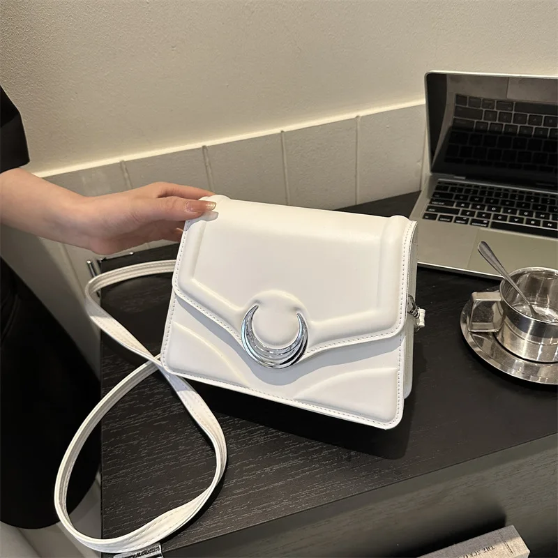 Popular Small Crossbody Bag New Trendy Solid Color Small Women's Shoulder Bag High-end Versatile Luxury Brand Crossbody Bag