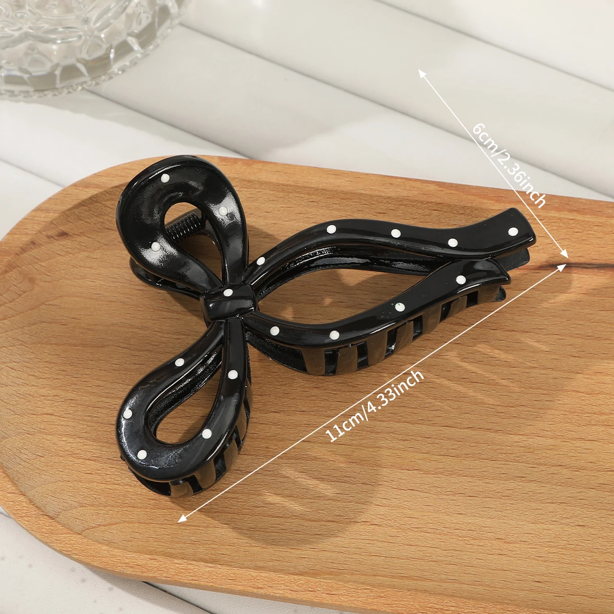 Polka-Dot Grabber Clip For Women's Summer Headwear Shark Clip Crab New High-End Back Of The Head Hairstyle Artifact Hair Claw