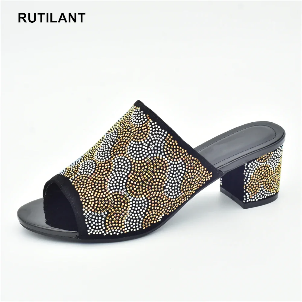 

New Arrival Pumps Women Shoes Elegant Italy Luxury Shoes Decorated with Rhinestone Round Toe Square Heel Wedding Shoes Bride