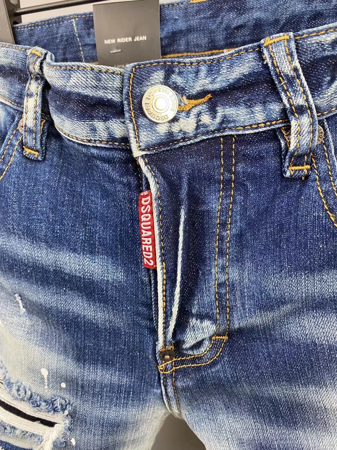 Italian Fashion Brand Dsquared2 