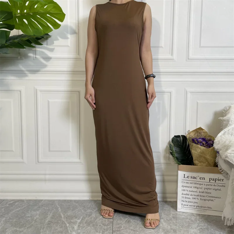 2023 Hot Selle Simple Style Solid Color Casual Slim Abaya Femme Sleeveless Bottomed Women's Long Skirt Muslim Saudi Robe Ramadan