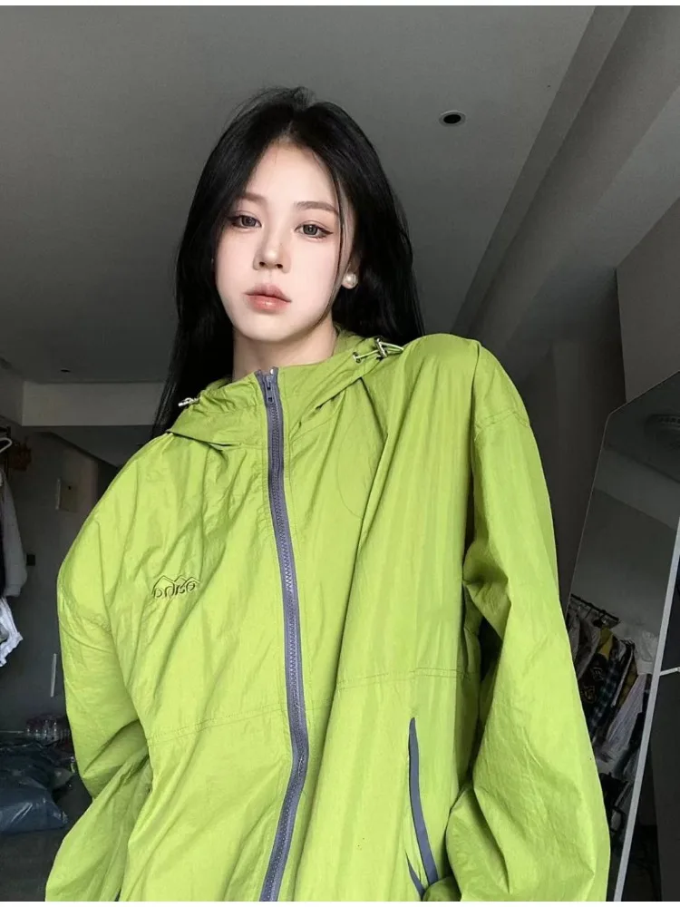 Outdoor Windbreaker Women Sweatshirt Hooded Jackets Zipper Long Sleeve Sun Protection Clothing Lightweight Outerwear New