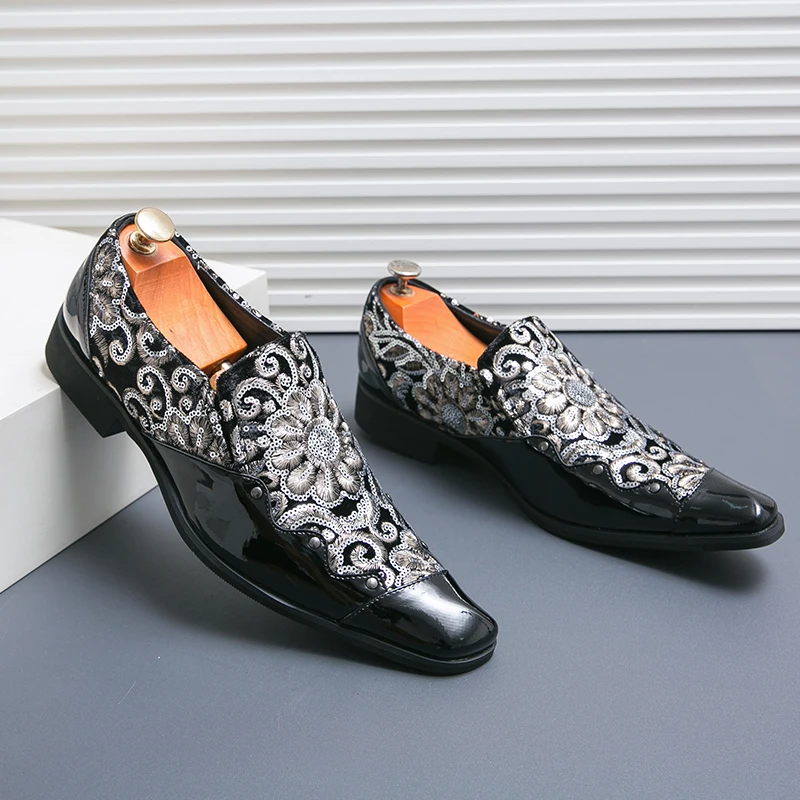 Man Embroidery Loafers Luxury Wedding Party Patent Leather Shoes