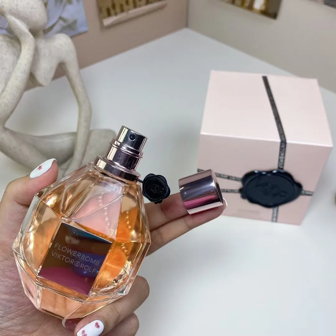 Luxury Refillable Perfume Bottle with Gift Box – Crystal Glass Spray Container with Wei... - SKU PGBB0938 - UGI Packaging