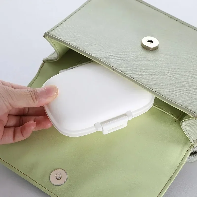 Organizer Container Mini Portable 8 Grids Pill Box Travel Medicine Wheat Sealed Tablets Storage Dispenser Box for Medicines