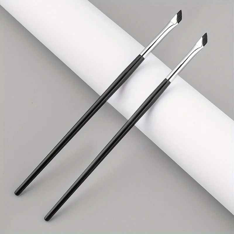 1pc Blade Eyeliner Brush, Ultra Fine Angle Flat Eyebrow Brush, Place Under The Eyes Makeup Brush Precise Detail Brush