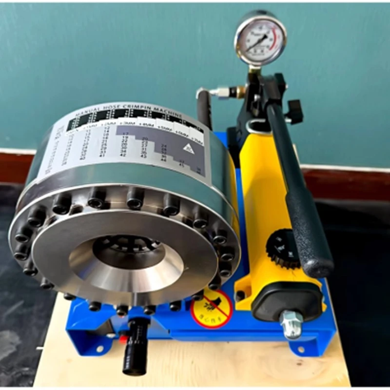 Portable Manual Liquid Compression Pipe Press Small Household High Pressure Oil Pipe Explosion-proof Pipe 4