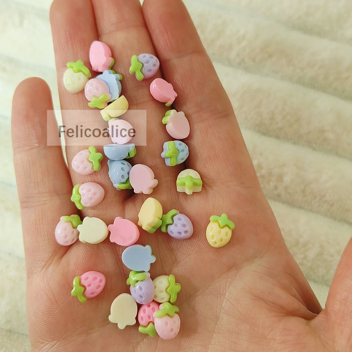 10 stücke Schleim Charms künstliche Erdbeer Zubehör Perlen machen liefert Beutel für DIY Handwerk Scrap booking – Detail 10