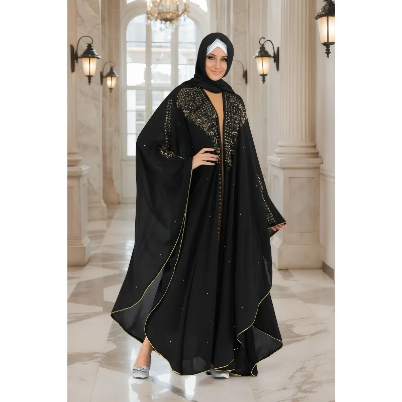 عباية نسائية طويلة