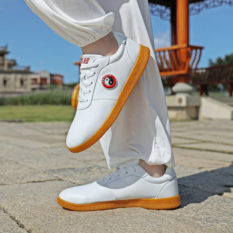 Unisex Tai Chi Shoes Men Women Size 36-44 Non-slip Martial Arts Sports Shoes Ultra Light Outdoor Training