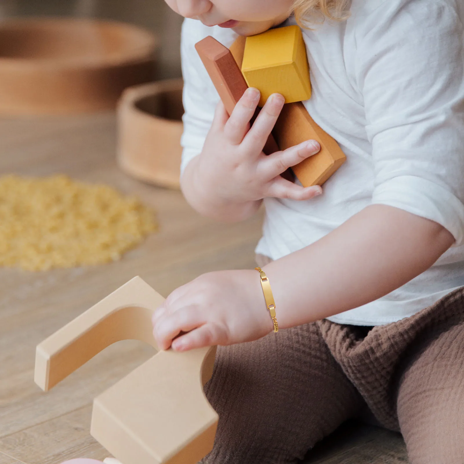 Kostenlose Gravur Namensarmbänder für Kinder, Edelstahl-Schmuck, Krone, personalisiertes Geburtstagsfeier-Geschenk für Neugeborene – Detail 9