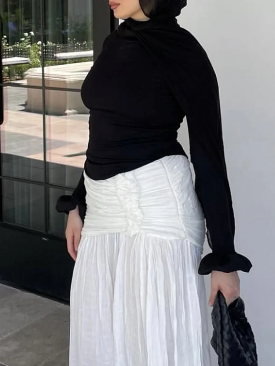 Ladies Autumn Knitwear Classic Style Sweater with Ribbed Texture and Turtleneck Collar for Chic Casual Look