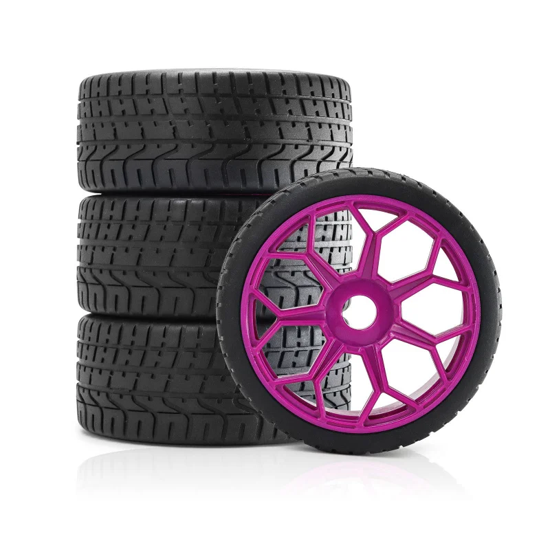 Lot de deux pneus de course ARRMA 1/7 INFRACTION 100mm 17mm, avec l'embase hexagonale de 17mm visible.