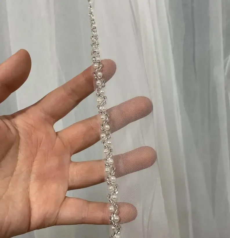1 Tier Wedding Veil Elegant Beaded Edge Crystal Pearls Edge Veil White Ivory Long Bridal Comb Cathedral bridal veil