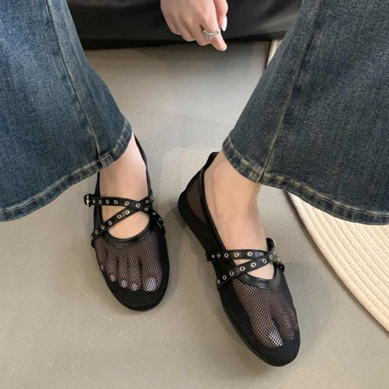 Hollow Out Mesh Ballet Flats Shoes Women Cross Buckle Strap Elegant Black Mary Janes Shoes Female Daily Casual Loafers Trend 2