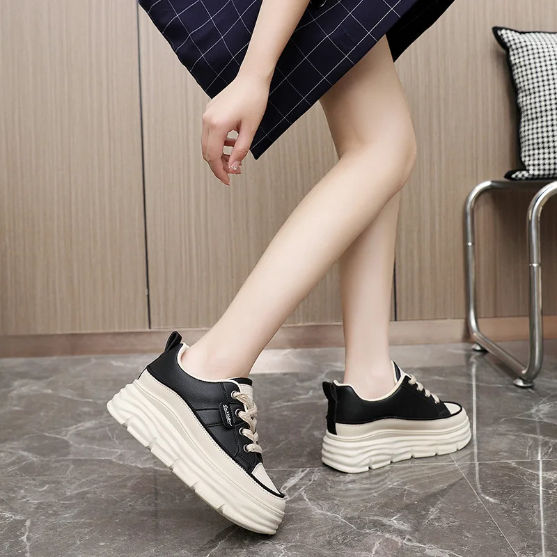 Board Shoes Ladies Spring and Summer New Small White Shoes Anti-slip Wear-resistant Casual Thick Soles Increase