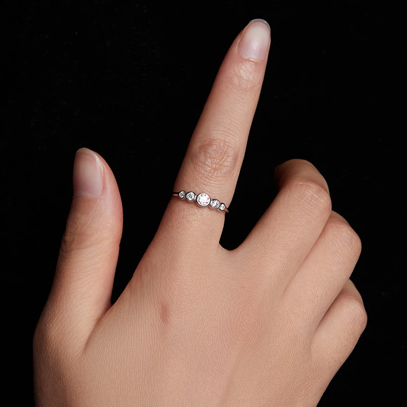 Bamoer U Bezel Moissanite Ring Round Cut 5 Stones Lab Diamond for Woman 925 Sterling Silver Original Sparkling Gift D Color VVS1 4