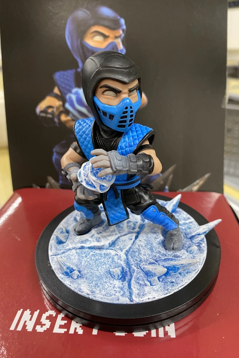 

Mortal Kombat Sub Zero Q Fig Blue 5 Inches Statue Toy Gift Collection Model Tabletop Decoration Cartoon Decor Birthday Gift