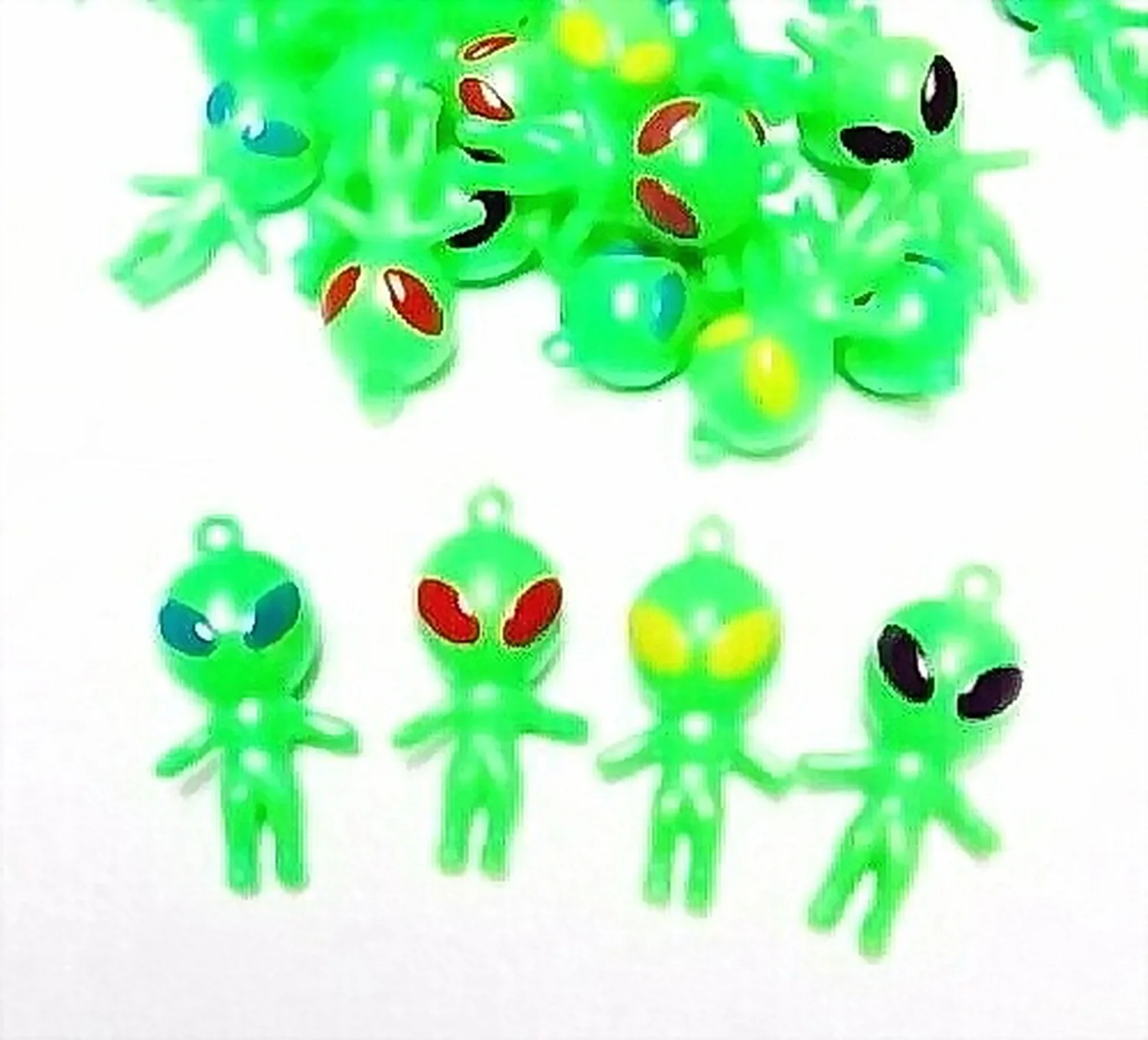 

24pcs Green Alien, Figure, Party Favors, Gift, Novelty, Pinata Filler, giveaways Souvenir Gift, party prizes, Birthday Toy favor