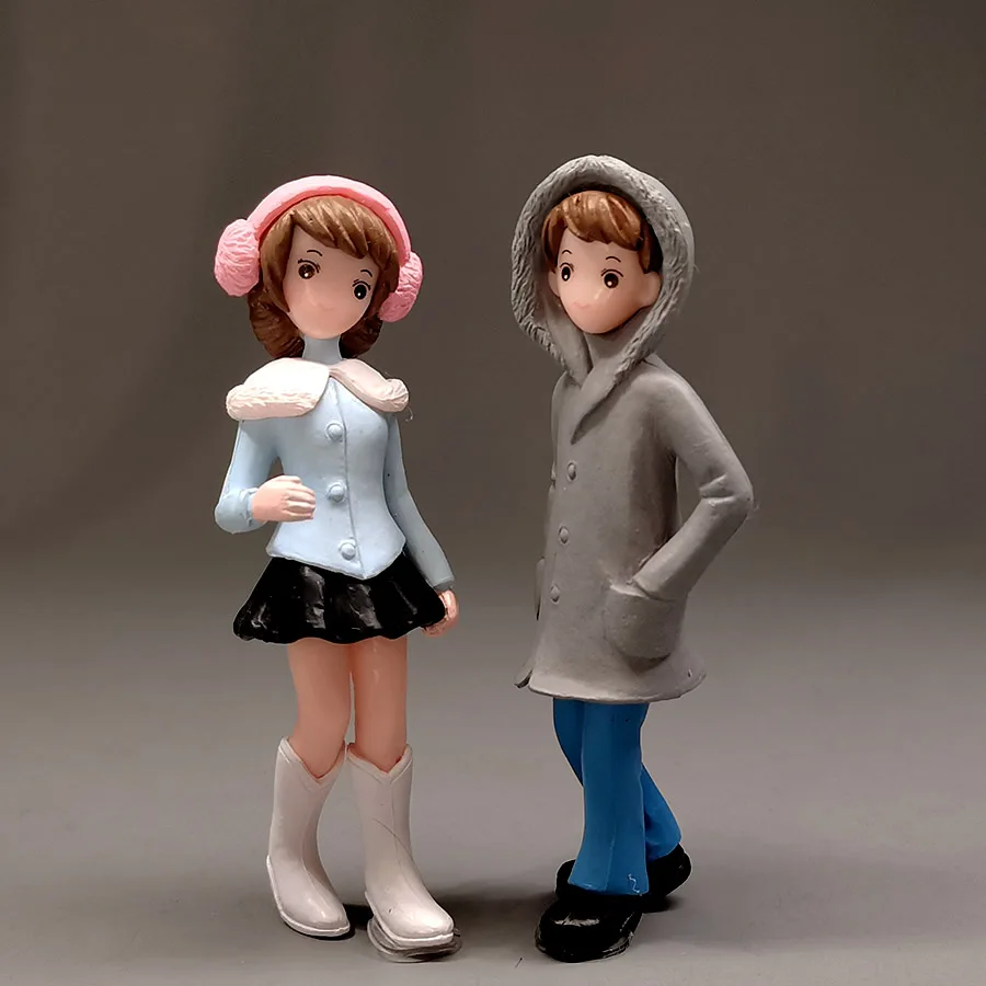 Romantic Miniature Couple Figurines for Wedding Decor and Valentine's Day Gift