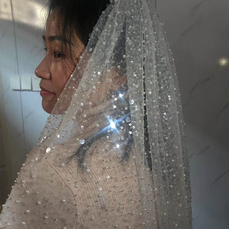 customized Luminous sequin diamond veil 2025 new bridal veil church short luxury wedding accessories with hair comb