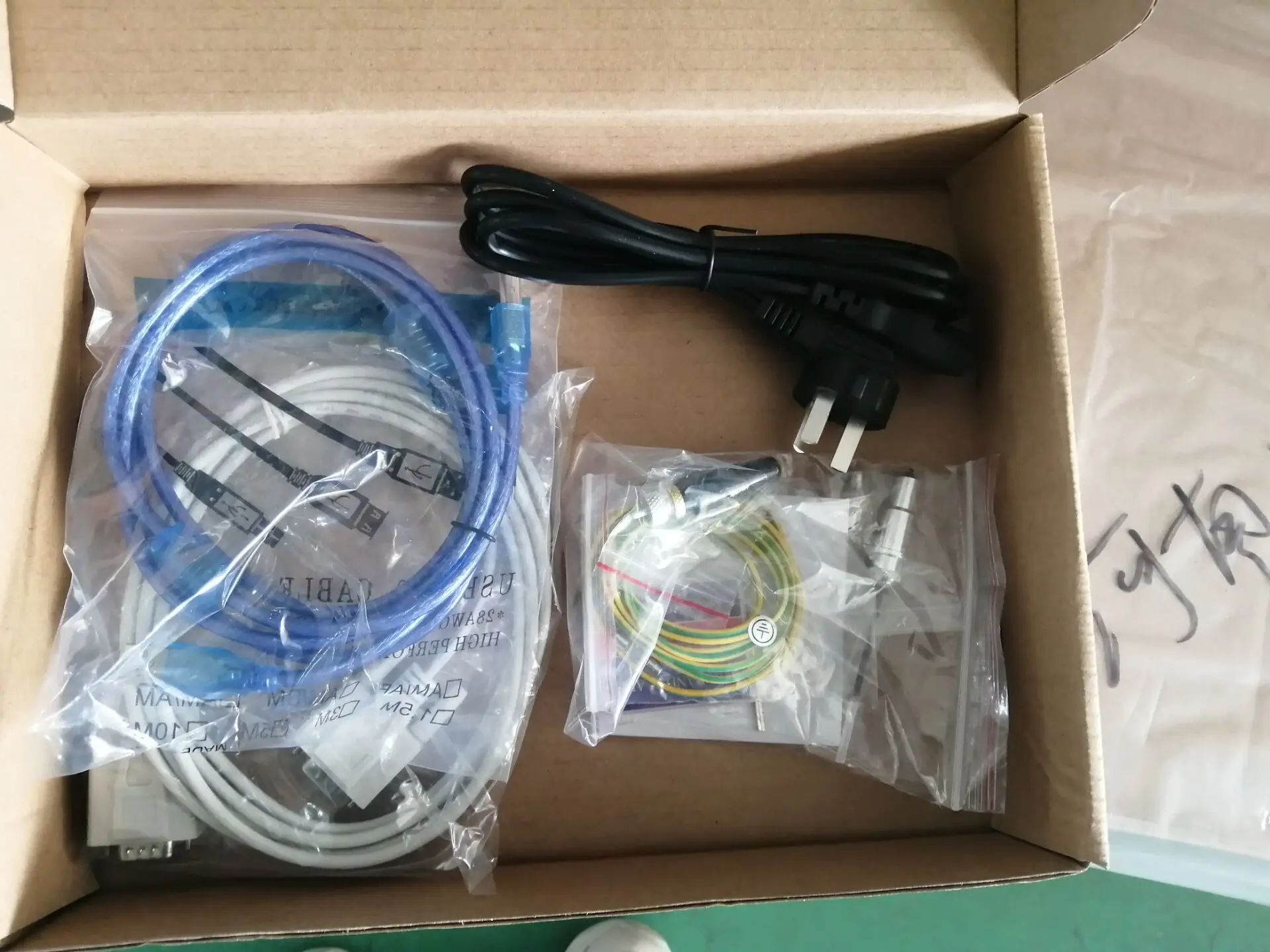 비닐 커팅 플로터 14인치 비닐 커터 사인 커팅 플로터 375mm 프린터 스티커 제작기 USB 포트