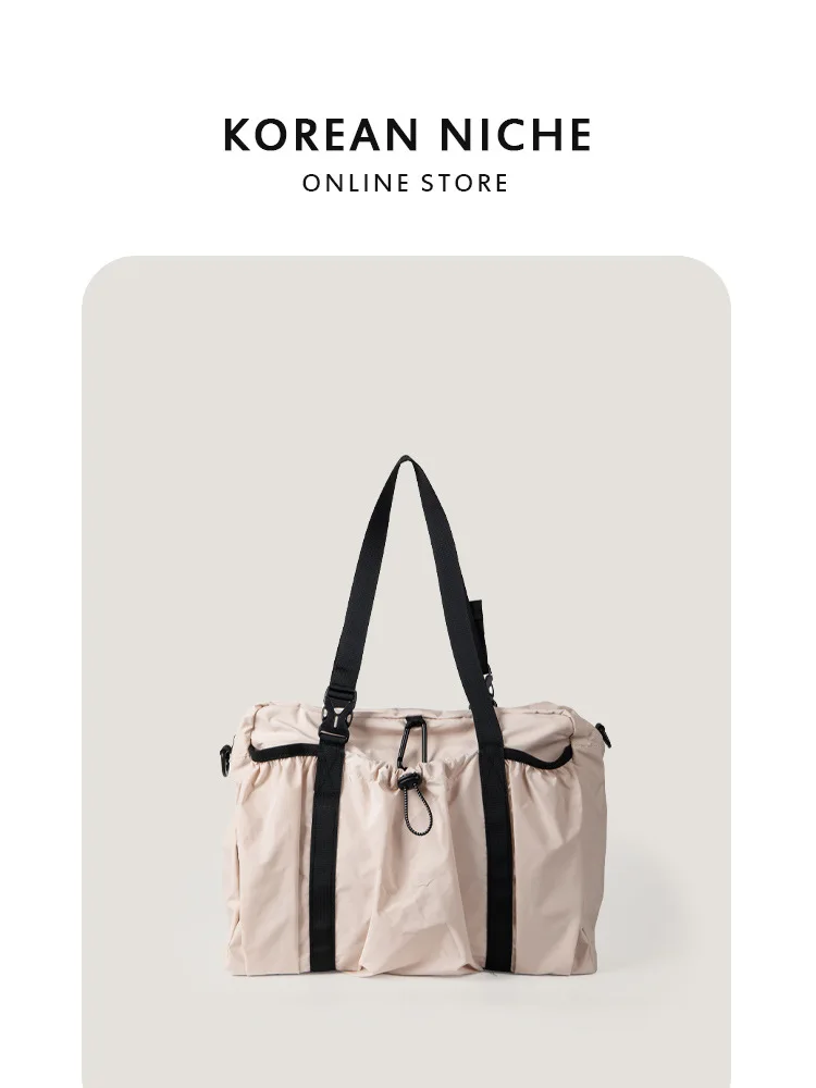 

Large Capacity Casual Women Fashion Shoulder Bag Nylon Luxury Trendy Crossbody Bags Versatile Office Ladies Handbags Designer