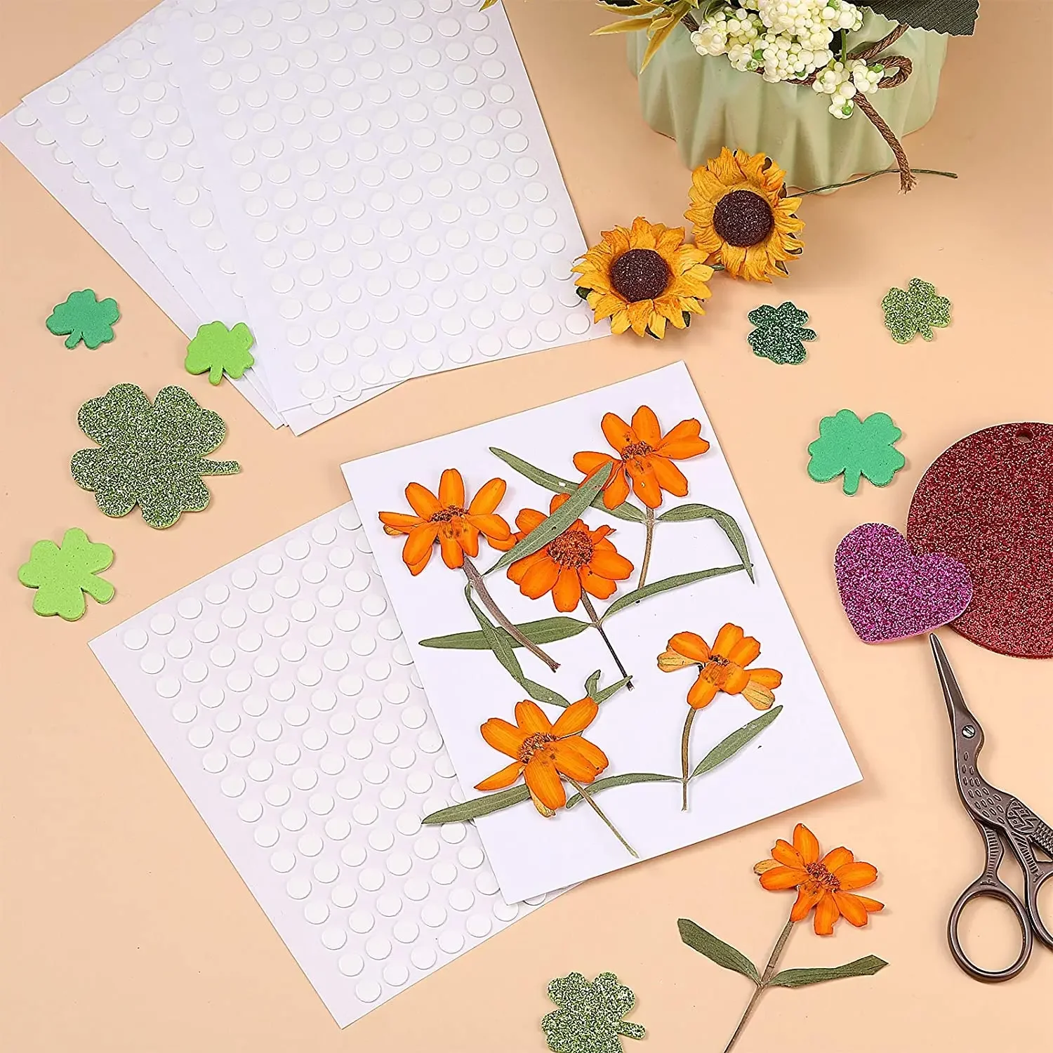 100pcs 1/1.5/2cm 양면 테이프 스티커 이동식 라운드 지우기 스티커 압정 흔적 없음 축제 장식을위한 작은 스티커