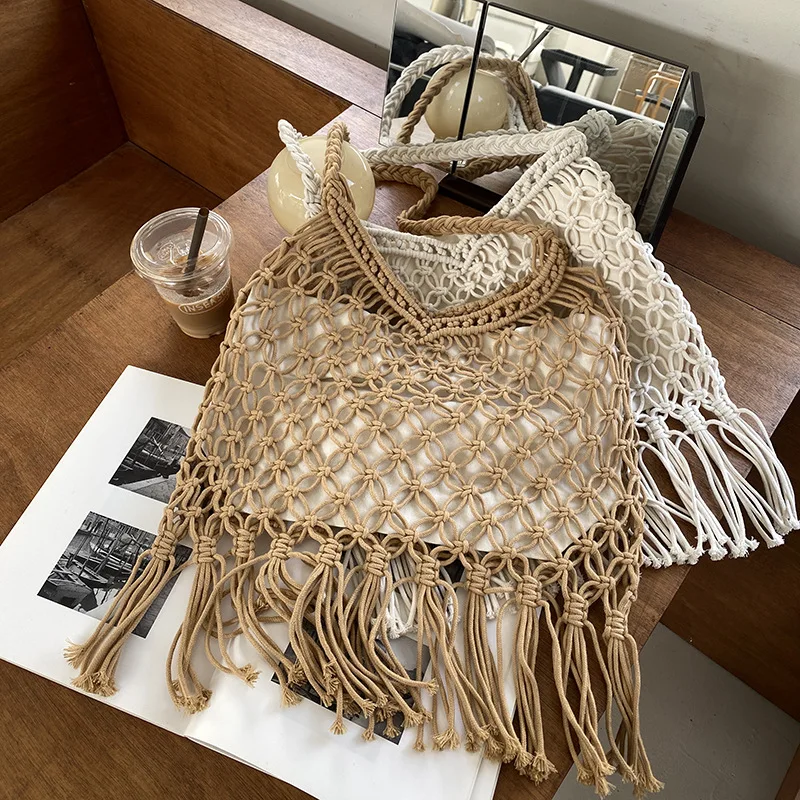 Gusure Women's Bohemian Straw Woven Clutches Bags Fashion Simple Tassel Causal Handbag Summer Beach Crossbody Bag For Ladies