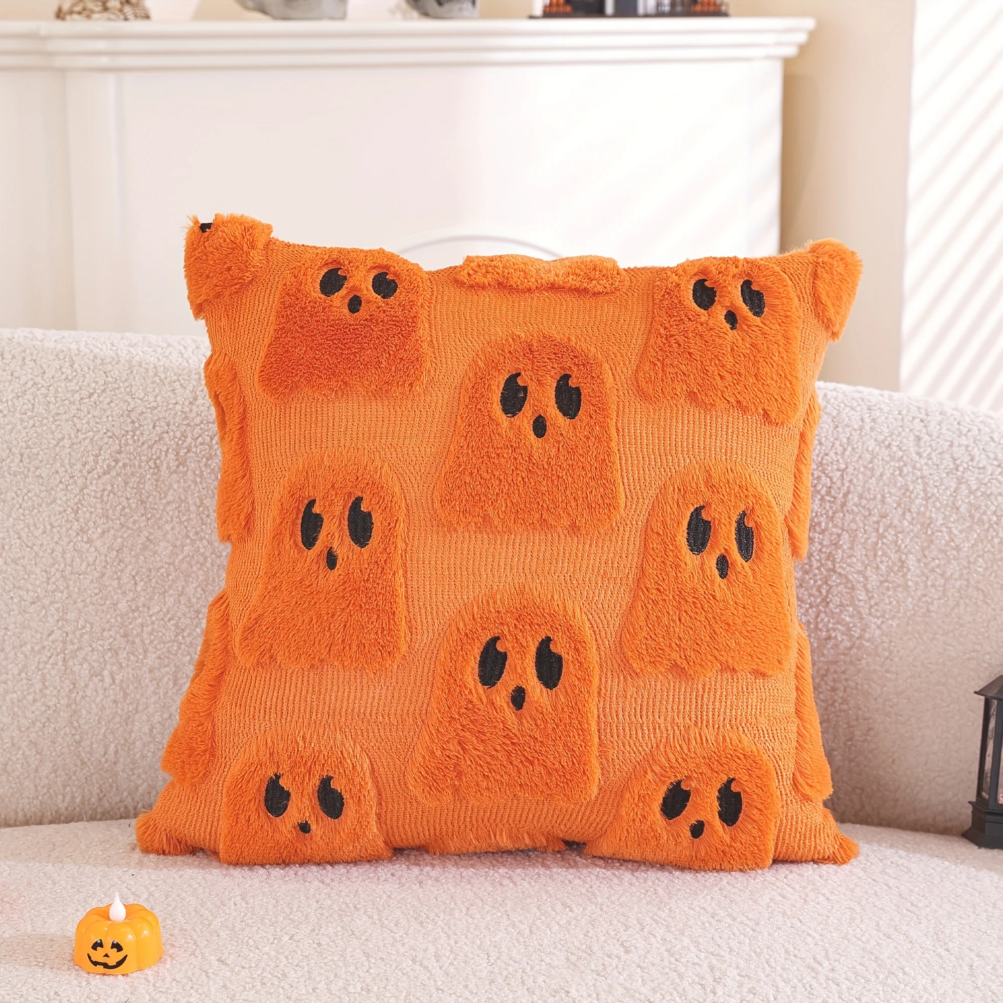 Halloween-Themed Adorable Ghost Pillow Cover with Zipper,Perfect for Seasonal Decor and Gifts, Seasonal Home Decor