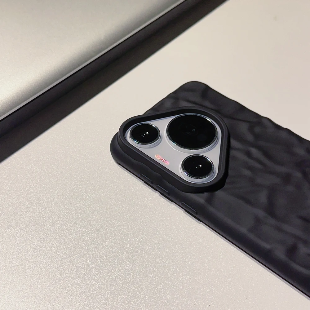 Coque de téléphone à plis 3D noir mat pour Huawei P40 P50 P60 Mate 30 40 50 60 Pro Pura 70 Pro Ultra Honor 50 Soft Cover_voghion.com