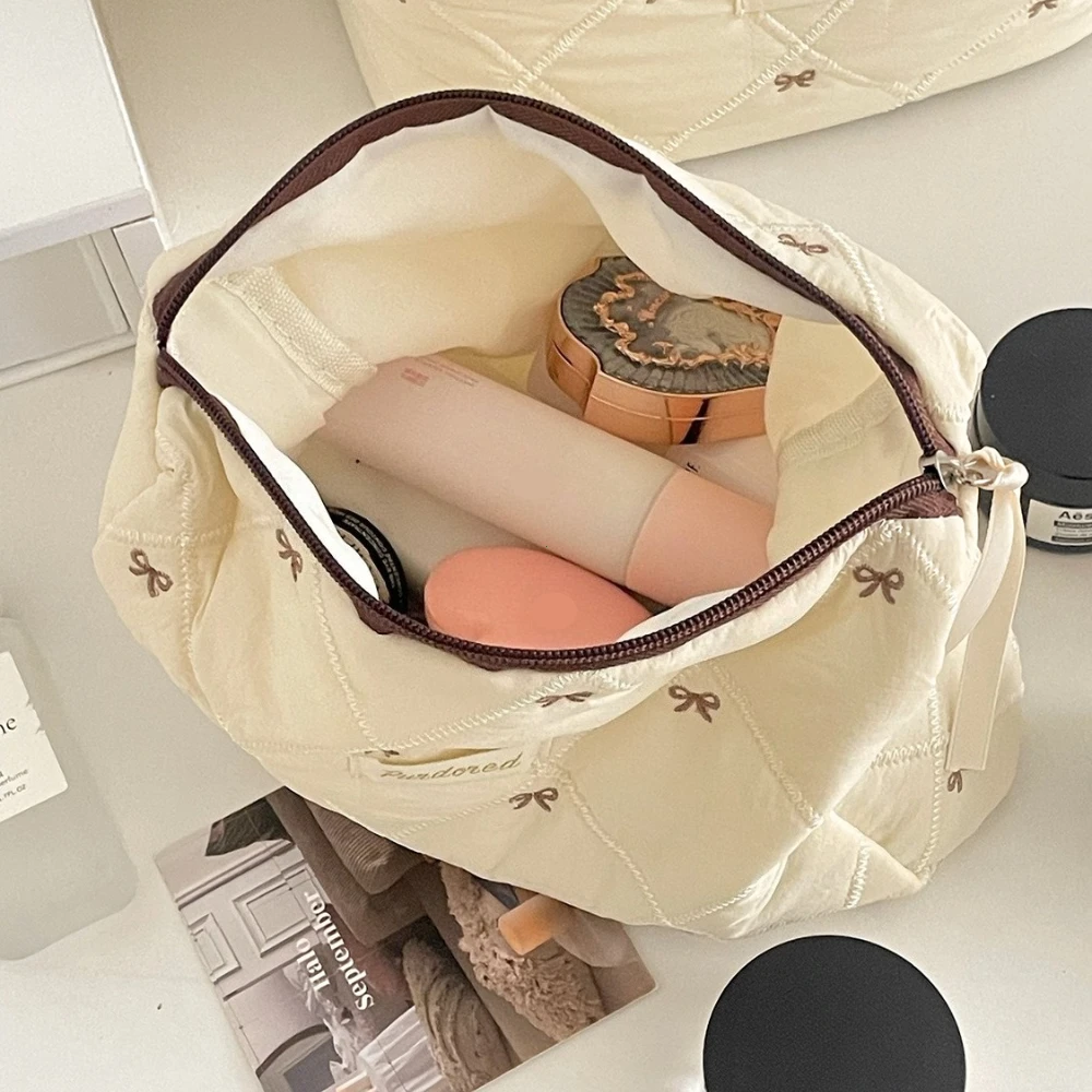 Fashion Brown Bow Cake Women Makeup Zipper Bag Large Capacity Tote Organizer Toiletry Cosmetic Pouch Ladies Make Up Handbag 2026