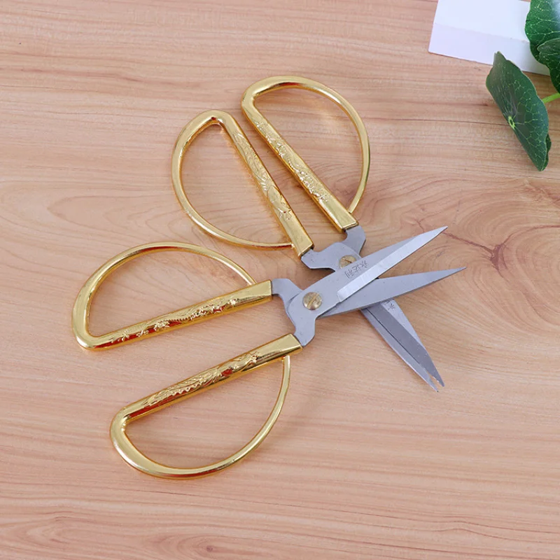 Pointed Stainless Steel Golden Small Scissors Handmade DIY Sewing Supplies Cross Stitch Scissors Yarn Sharp Needlework Scissors 5