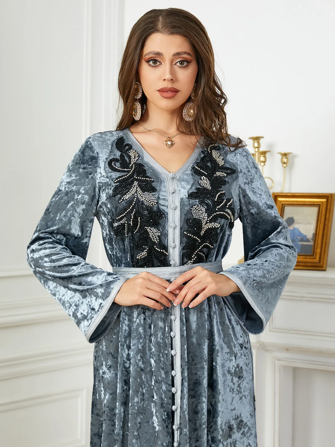 Velvet Abaya for Women Muslim Evening Dress Embroidery Luxury Dubai Abayas Turkey Long Dresses Islamic Winter Clothes Kaftan