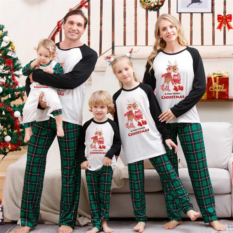 

2023 Christmas Family Matching Outfits Cute Deer Father Mother Kids Baby Pajamas Sets Plaid Daddy Mommy and Me Xmas Pj's Clothes